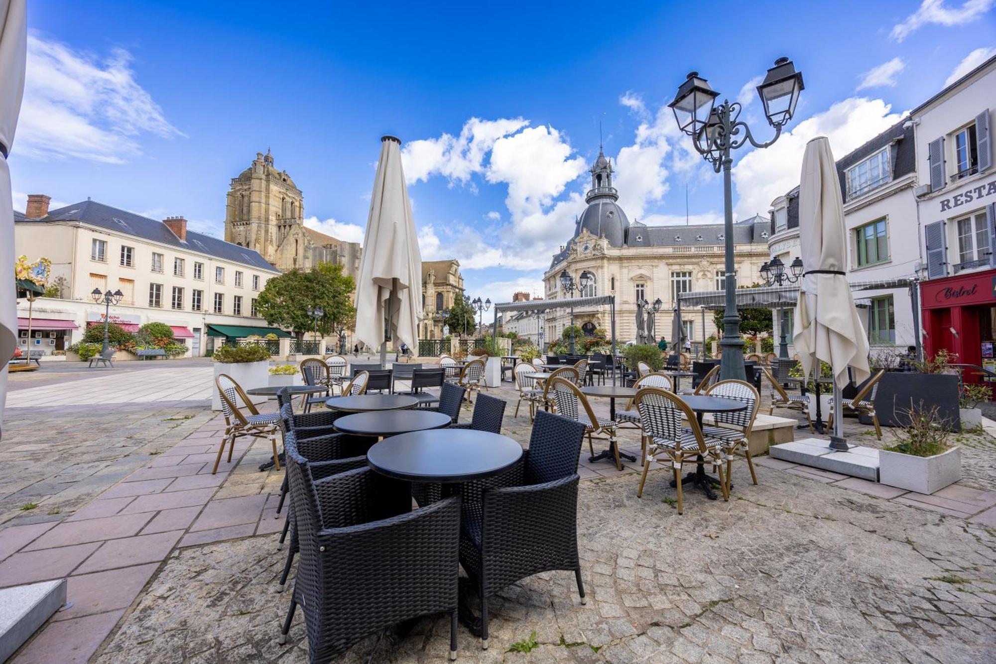 Le Beffroi Hotel