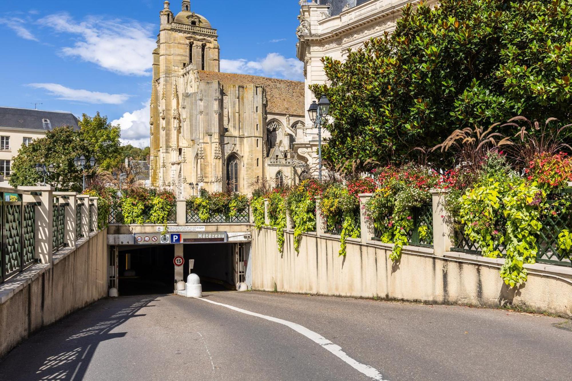 Le Beffroi